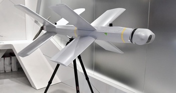 Để cung cấp UAV cho quân đội Nga, Tập đoàn Kalashnikov đã đẩy mạnh sản xuất UAV. Để cung cấp UAV cho quân đội Nga, Tập đoàn Kalashnikov đã đẩy mạnh sản xuất UAV.