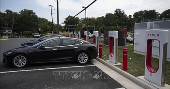 Hệ thống trạm sạc xe điện và các trạm sạc xe mới đã được thiết lập tại Hoa Kỳ do luật mới được thông qua.