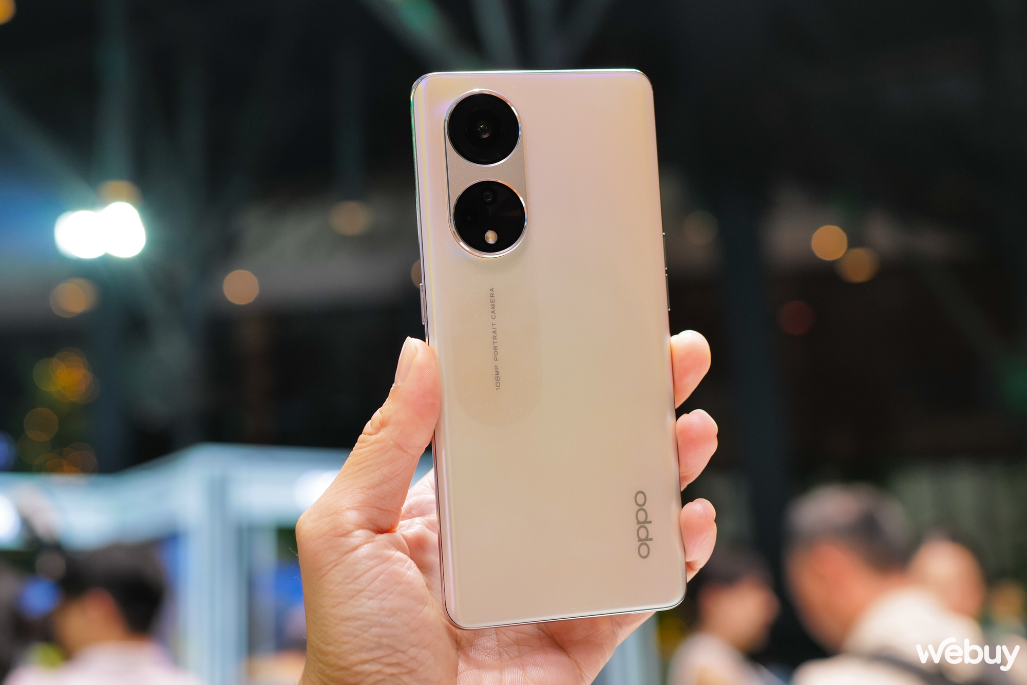 Màn hình cong, camera 108MP và thiết kế thời trang, OPPO Reno8 T Series có giá từ 8,5 triệu đồng.