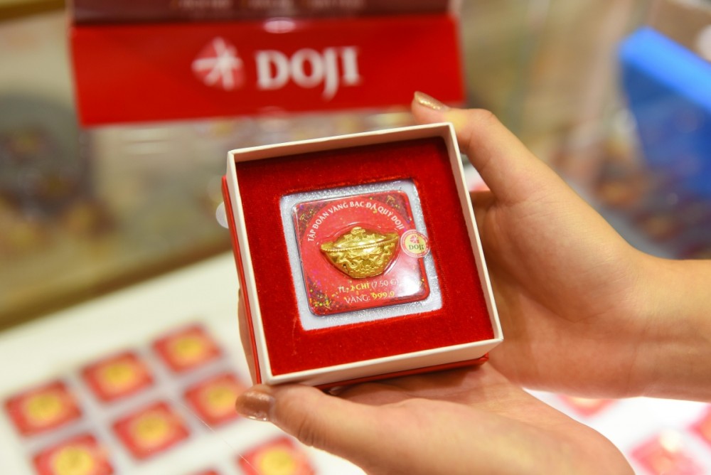 Giá vàng hôm nay 17/7: Những khoảng lặng trên đỉnh lịch sử Giá vàng hôm nay 17/7: Những khoảng lặng trên đỉnh lịch sử