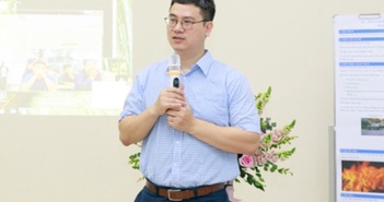 Nhiều nghề nghiệp biến mất do ChatGPT, theo một chuyên gia AI Việt Nam, đã đến lúc nói rằng còn quá sớm để nói điều đó. Nhiều nghề nghiệp biến mất do ChatGPT, theo một chuyên gia AI Việt Nam, đã đến lúc nói rằng còn quá sớm để nói điều đó.