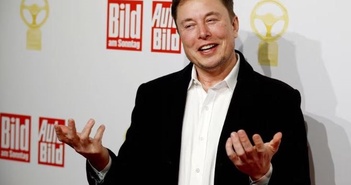 Thách thức cực lớn của Elon Musk là đưa Tesla đi trước đối thủ