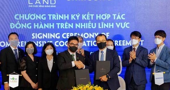 Novaland đã hợp tác với Samsung để tạo ra đô thị thông minh và đô thị thông minh. Novaland đã hợp tác với Samsung để tạo ra đô thị thông minh và đô thị thông minh.