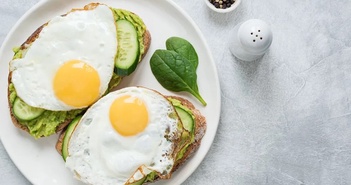 Bữa sáng ăn những thực phẩm này để giảm mỡ bụng và chống lão hóa