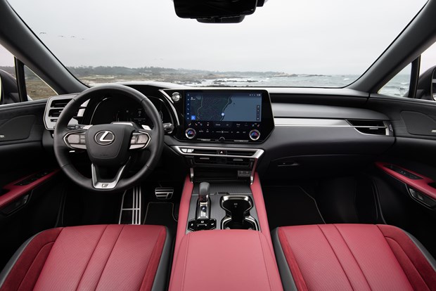 Lexus RX hoàn toàn mới cập bến thị trường Việt Nam, giá từ 3,4 tỷ đồng hình ảnh 2 Lexus RX hoan toan moi cap ben thi truong Viet Nam, gia tu 3,4 ty dong hinh anh 2