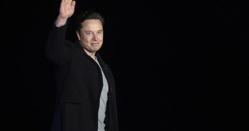Tỷ phú Elon Musk và tướng Mỹ Elon Musk đã lên tiếng về người ngoài hành tinh sau vụ Lầu Năm Góc bắn UFO. Tỷ phú Elon Musk và tướng Mỹ Elon Musk đã lên tiếng về người ngoài hành tinh sau vụ Lầu Năm Góc bắn UFO.