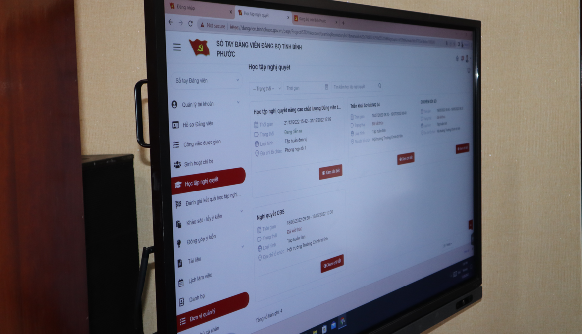Bình Phước ra mắt Sổ tay đảng viên điện tử tích hợp AI