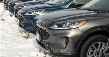 Ford thu hồi 462.000 xe do lỗi hiển thị của camera chiếu hậu