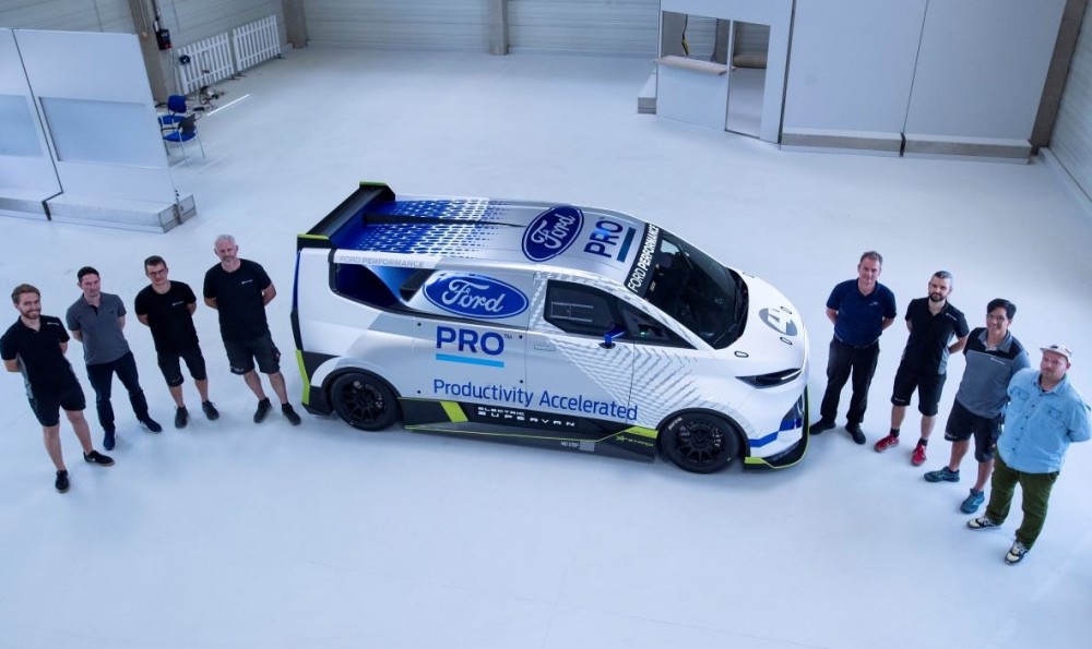 Ford Pro Electric Supervan