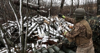 Lầu Năm Góc: Xung đột Ukraine bộc lộ hạn chế sản xuất đạn dược của Mỹ Lầu Năm Góc: Xung đột Ukraine bộc lộ hạn chế sản xuất đạn dược của Mỹ