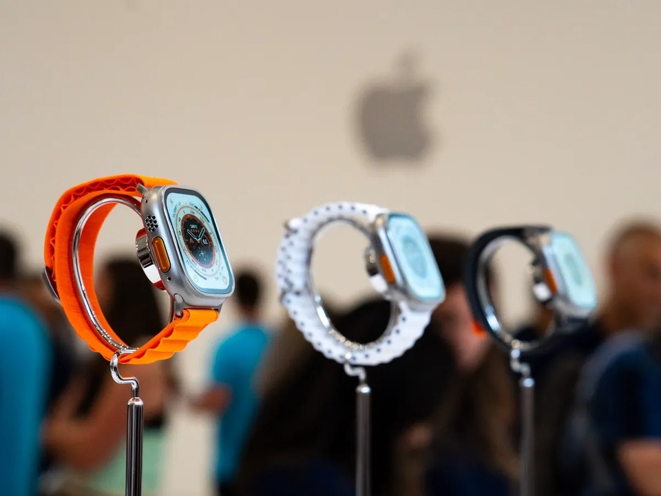 Apple Watch áp đảo các đối thủ tại thị trường Việt Nam