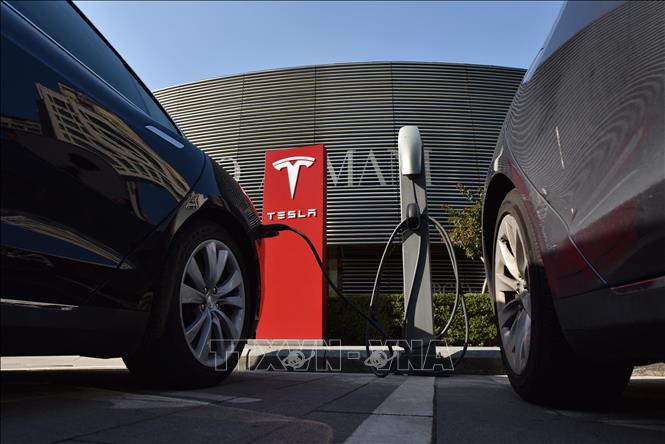 Doanh số bán xe điện do Tesla sản xuất tại Trung Quốc đã tăng 32%.