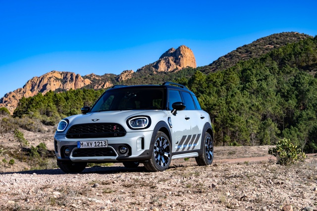 MINI Countryman Untamed Edition mới: Mẫu SAV độc đáo cho những hành trình thú vị - Ảnh 1.