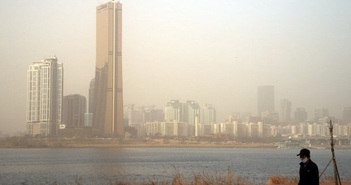 Bão cát ở Trung Quốc khiến nồng độ bụi mịn tăng cao ở Hàn Quốc.