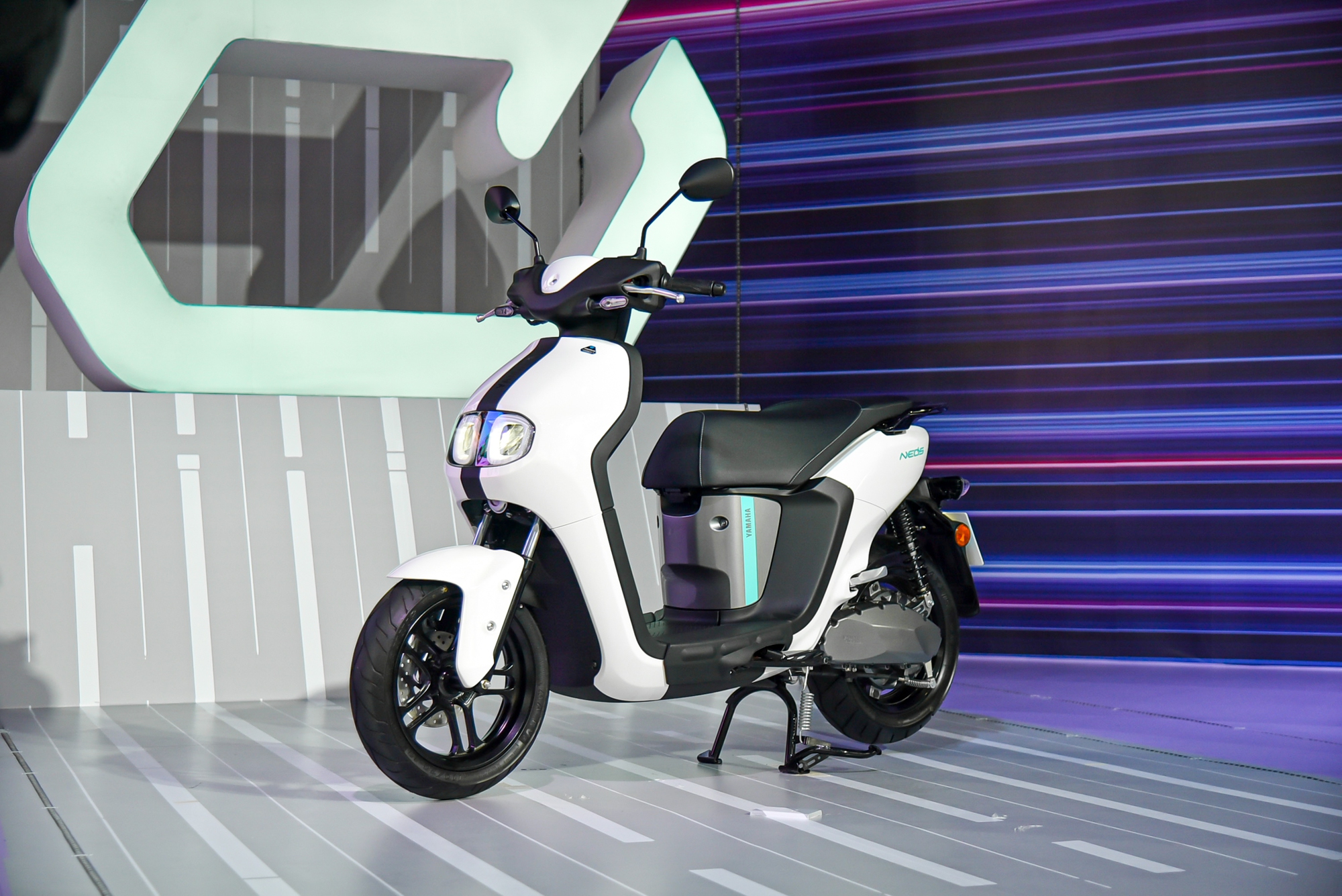 Yamaha Neo's ra mắt tại Việt Nam: Giá 50 triệu đồng, có thể đi tối đa 144 km, cạnh tranh VinFast Vento S