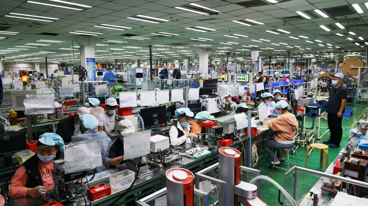 Trung Quốc tìm mọi cách để giữ chân Apple và Foxconn