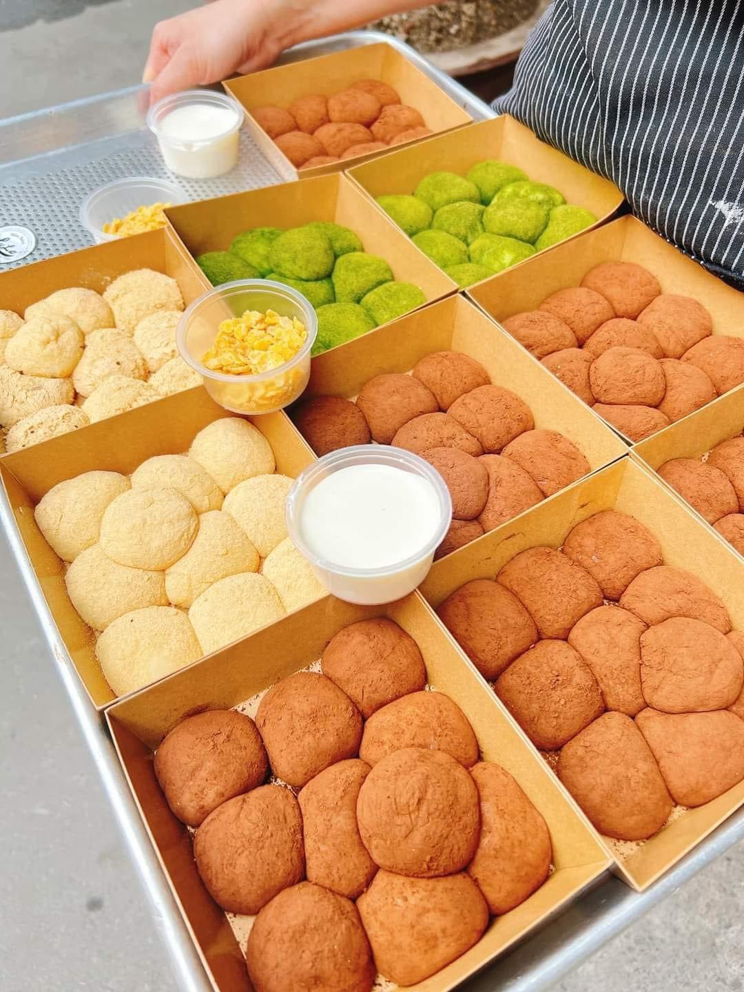 Đây là gợi ý về nguyên liệu làm món bánh mochi chấm kem sữa khi mọi người rủ nhau ăn!