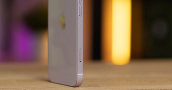 Có thể sử dụng eSIM giống Mỹ trên iPhone 15 được sản xuất tại Châu Âu. Có thể sử dụng eSIM giống Mỹ trên iPhone 15 được sản xuất tại Châu Âu.