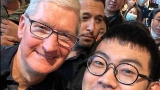 Tại sao CEO Apple và 3 công ty Mỹ hàng đầu tiếp xúc với các quan chức cấp cao