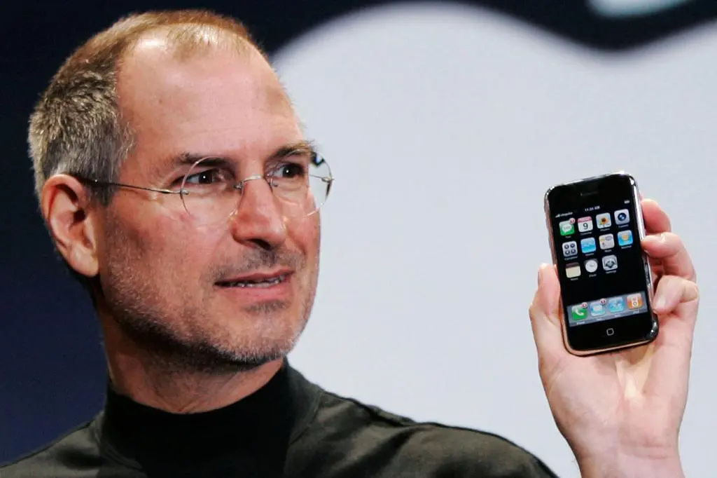 iPhone và điện thoại thay đổi cả thị trường