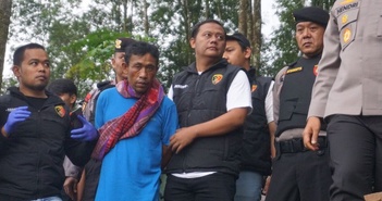 'Pháp sư' giết người hàng loạt gây rúng động Indonesia 'Pháp sư' giết người hàng loạt gây rúng động Indonesia