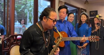 Trần Mạnh Tuấn: 'Nằm mơ tôi cũng không tin thổi lại được saxophone'