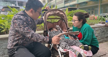 Cậu bé vượt cửa tử nhờ lá gan người mẹ Cậu bé vượt cửa tử nhờ lá gan người mẹ