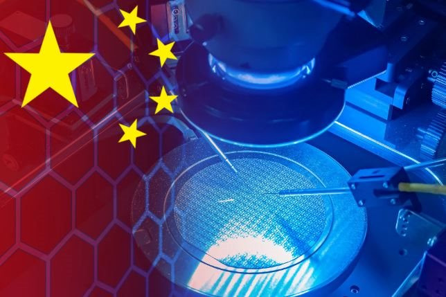 Trung Quốc trả đũa Hà Lan vì bị hạn chế mua thiết bị sản xuất chip tiên tiến