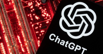 ChatGPT đối mặt với cuộc điều tra về quyền riêng tư tại Canada ChatGPT đối mặt với cuộc điều tra về quyền riêng tư tại Canada