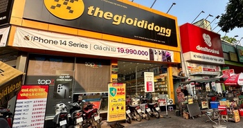 Doanh thu của Thế giới Di động giảm gần một nửa trên mỗi cửa hàng. Doanh thu của Thế giới Di động giảm gần một nửa trên mỗi cửa hàng.