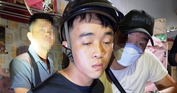 Một nghi phạm cướp ngân hàng ở Đà Nẵng đã bị bắt giữ. Một nghi phạm cướp ngân hàng ở Đà Nẵng đã bị bắt giữ.