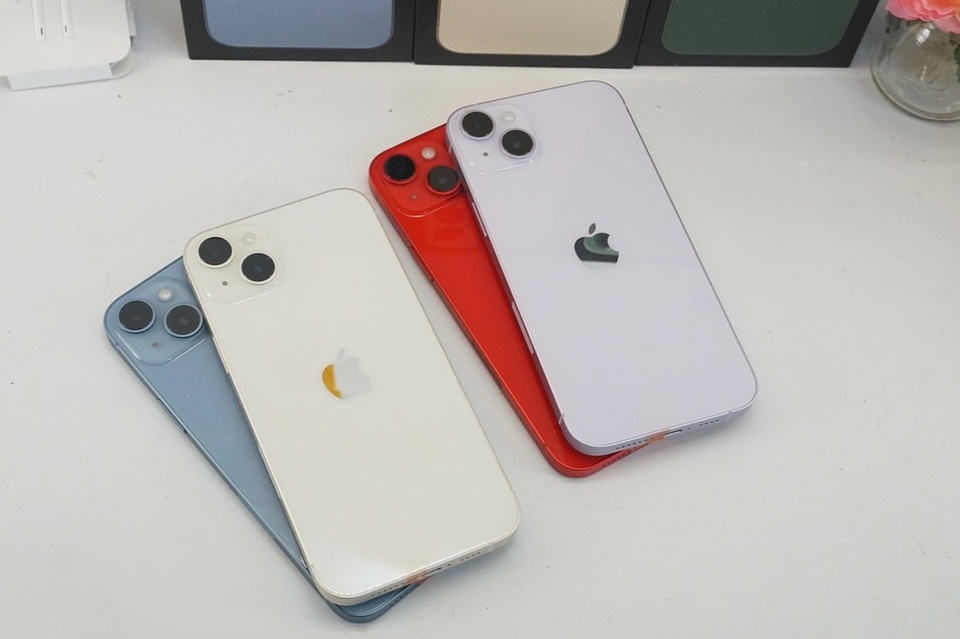 Các mẫu iPhone 11, 12 và 13 đồng loạt giảm giá theo iPhone 14
