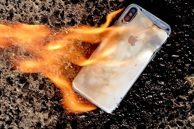 Giải nhiệt iPhone trong mùa nắng nóng