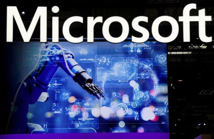 Microsoft trở thành công ty có giá trị thứ 2 trên thế giới với cổ phiếu tăng mạnh nhờ AI.