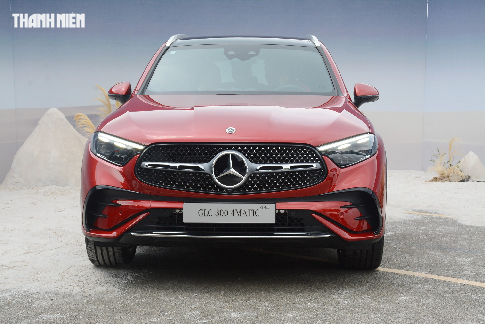 Giá từ 2,299 tỷ đồng đến 2,299 tỷ đồng cho Mercedes GLC thế hệ mới lắp ráp tại Việt Nam.