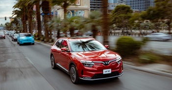 Vinfast hợp tác với I-CAR® đào tạo và sửa chữa đồng sơn Vinfast hợp tác với I-CAR® đào tạo và sửa chữa đồng sơn
