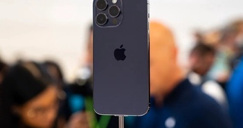 Diễn biến bất thường trên thị trường iPhone Diễn biến bất thường trên thị trường iPhone