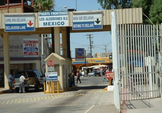 "Thánh địa" của nha khoa Mexico, Thị trấn Los Algodones