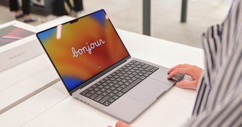 Sau hơn hai tháng, giá của MacBook Pro mới đã giảm gần 11 triệu USD. Sau hơn hai tháng, giá của MacBook Pro mới đã giảm gần 11 triệu USD.