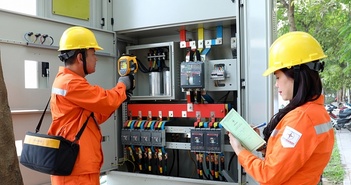 EVN đề nghị các tỉnh, thành phố thực hiện tiết kiệm điện và yêu cầu các tỉnh, thành phố làm như vậy. EVN đề nghị các tỉnh, thành phố thực hiện tiết kiệm điện và yêu cầu các tỉnh, thành phố làm như vậy.