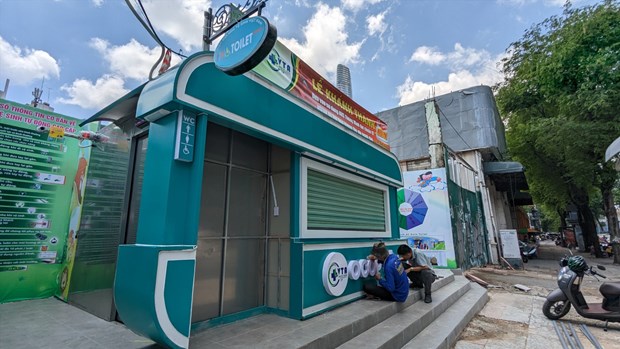 TP. HCM: Hai nhà vệ sinh thông minh đạt tiêu chuẩn quốc tế ASEAN