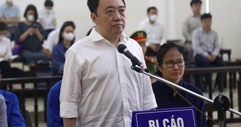 Cựu Giám đốc Bệnh viện Đồng Nai được giảm án Cựu Giám đốc Bệnh viện Đồng Nai được giảm án