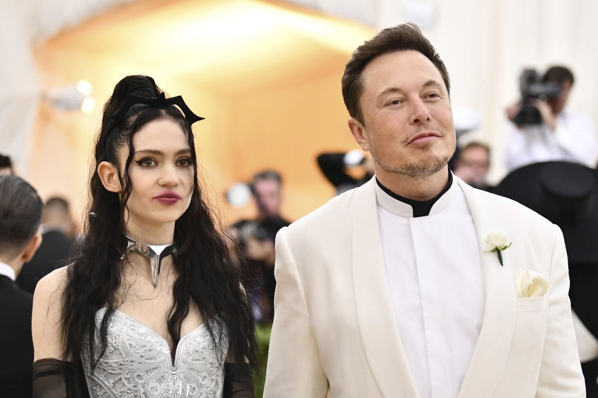 Elon Musk sẽ trình làng hàng trăm bài hát sử dụng giọng AI tình cũ với tựa đề "Giấc mơ thành sự thật" trong tương lai.