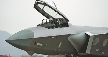 Trung Quốc trang bị J-20 cho đơn vị không quân gần đảo Hải Nam Trung Quốc trang bị J-20 cho đơn vị không quân gần đảo Hải Nam