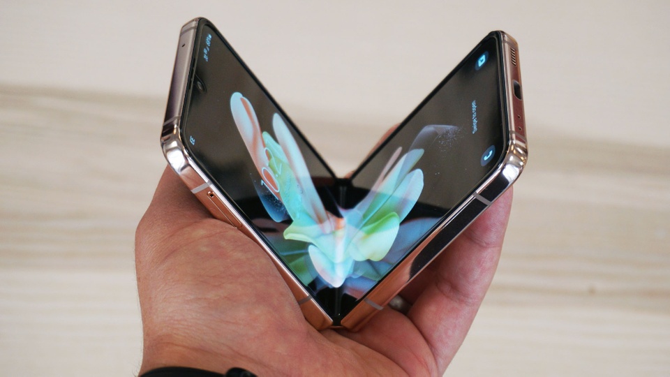 Lộ ngày ra mắt thế hệ Galaxy Z Fold5