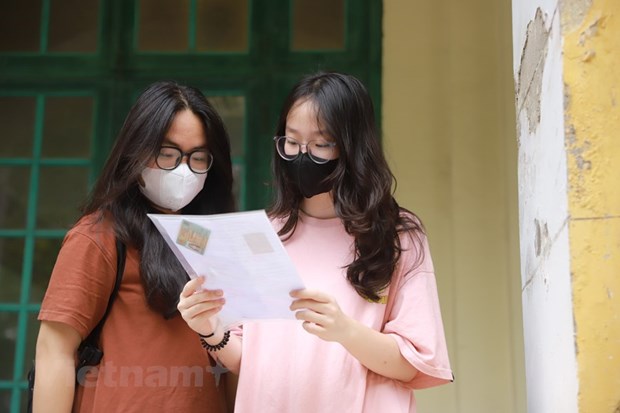 Ngày đầu học sinh Hà Nội thi lớp 10: Nhiệt độ cao nhất là 35 độ C