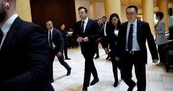 Tại Trung Quốc, Elon Musk và nhiều Giám đốc điều hành nước ngoài khác bị cản trở.