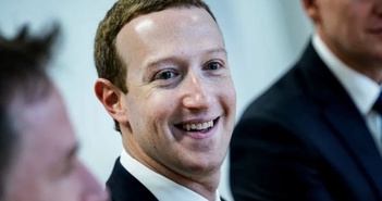Mark Zuckerberg trở lại top 10 tỷ phú giàu nhất với chỉ 26% nhân viên Meta tin tưởng ban lãnh đạo. Mark Zuckerberg trở lại top 10 tỷ phú giàu nhất với chỉ 26% nhân viên Meta tin tưởng ban lãnh đạo.