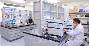 Theo bảng xếp hạng của Research.com Theo bảng xếp hạng của Research.com