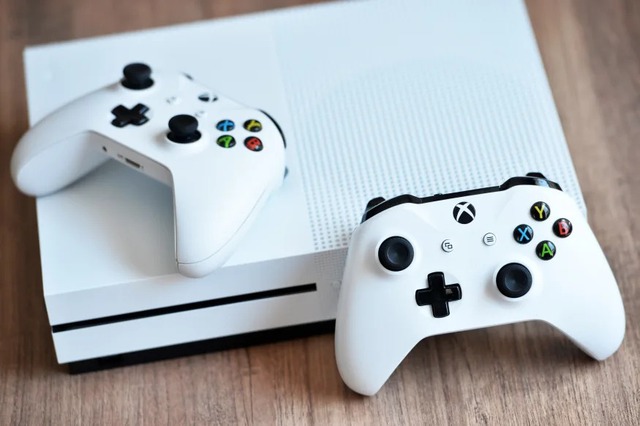 Microsoft xác nhận không còn phát triển trò chơi Xbox One